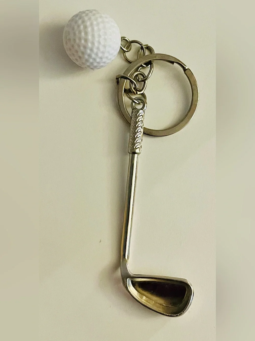 Silver Golf Club Keychain with White Ball - Unbranded